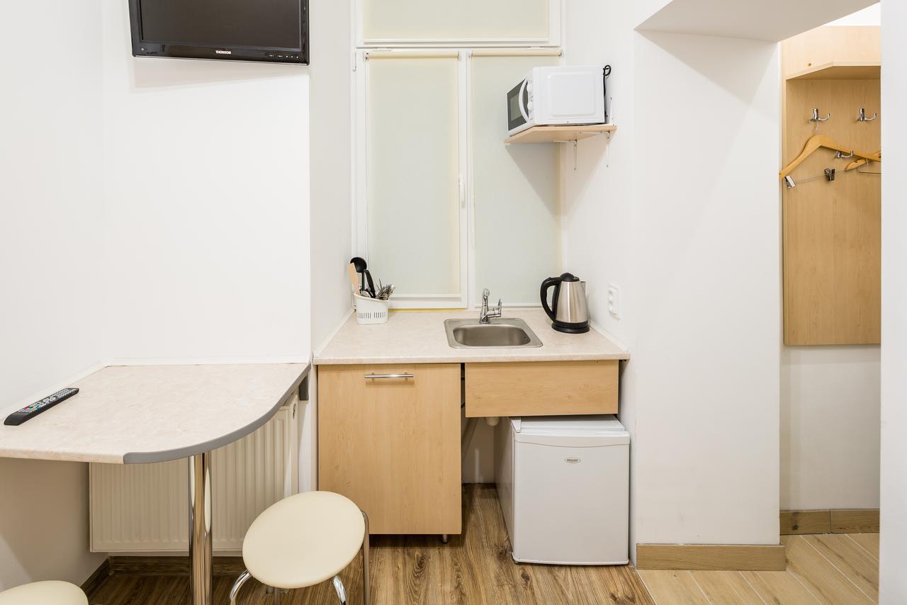 On Sholom Aleykhema 8 Apartment Lviv