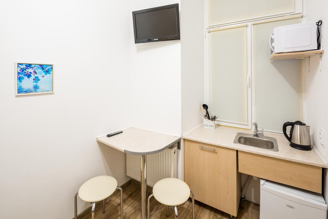On Sholom Aleykhema 8 Apartment Lviv