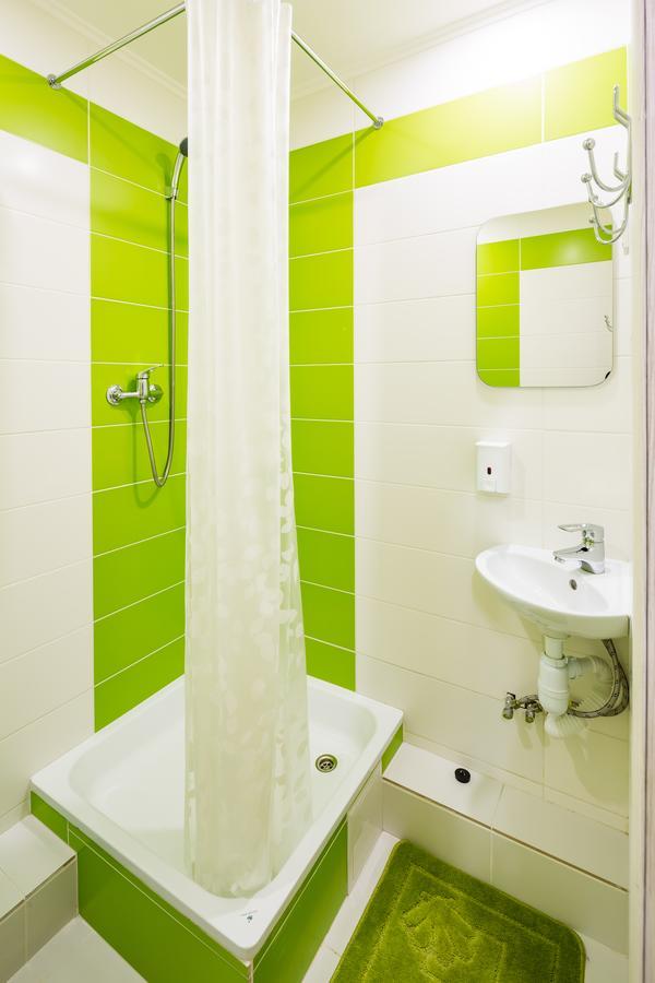 On Sholom Aleykhema 8 Apartment *