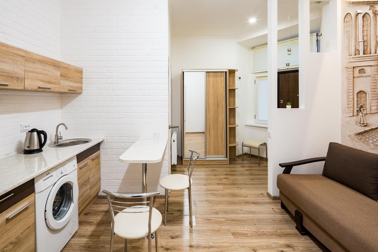 Apartment On Sholom Aleykhema 8